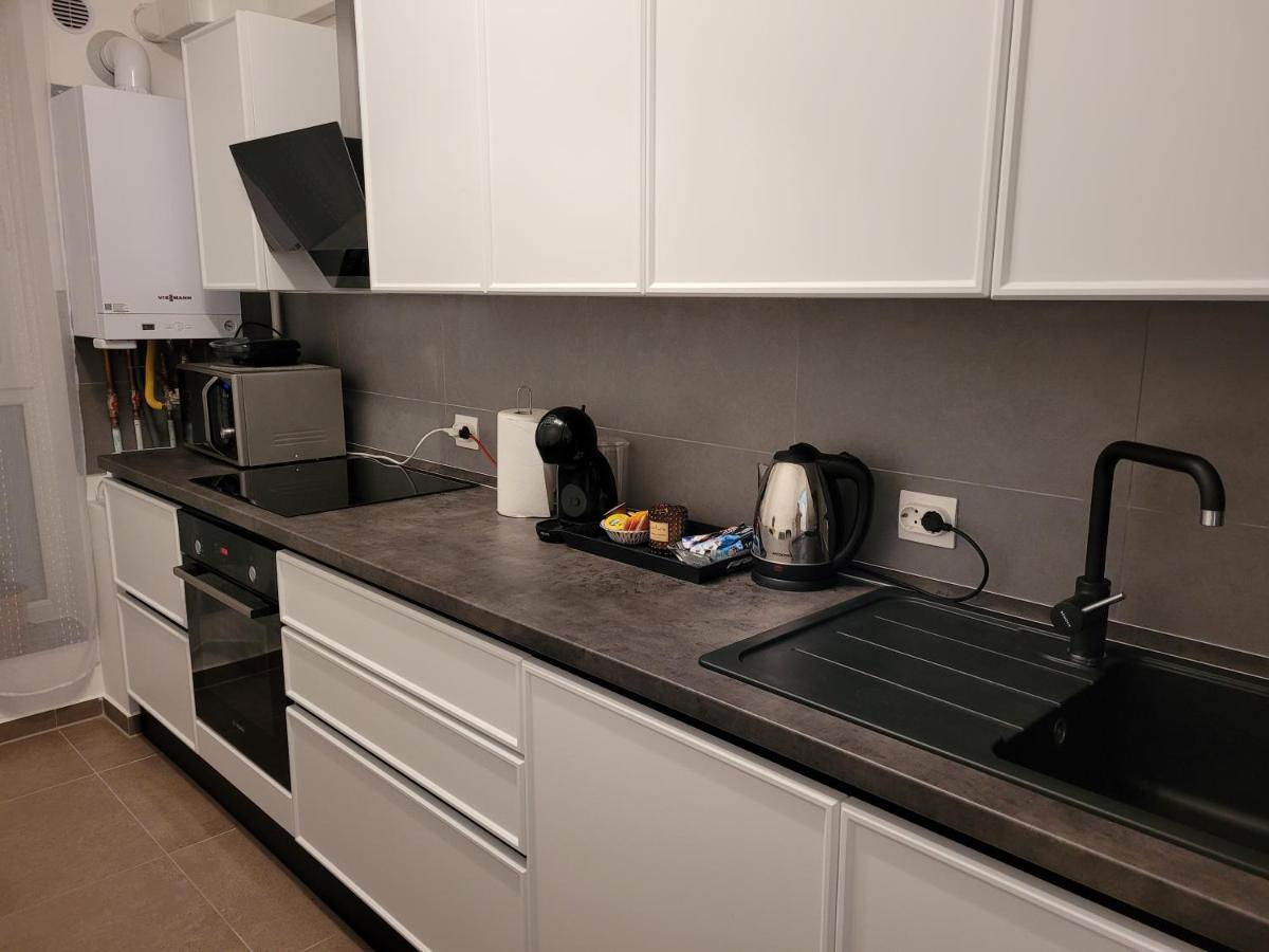 4Qualis Apartment Brasov Ngoại thất bức ảnh